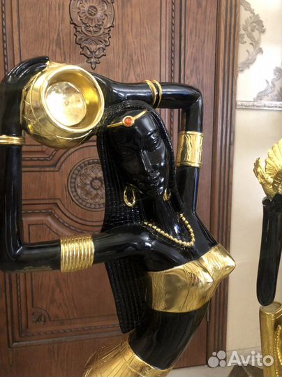 Статуя девушки 1.10