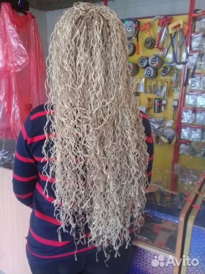 Плетение кос Зизи