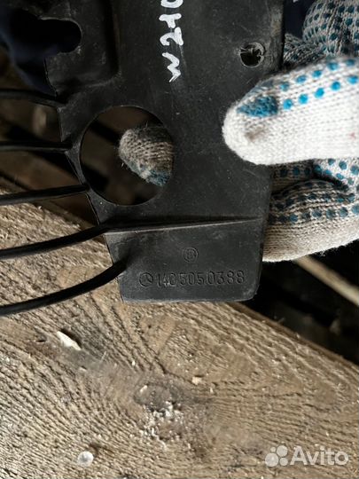 Решетка вентилятора Mercedes Benz w140 m104 w210 m