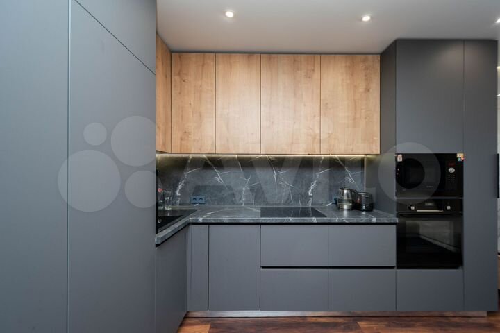 3-к. квартира, 92,4 м², 1/10 эт.