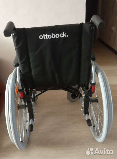 Инвалидная коляска новая
