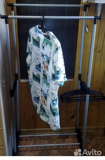 Вешалка напольная