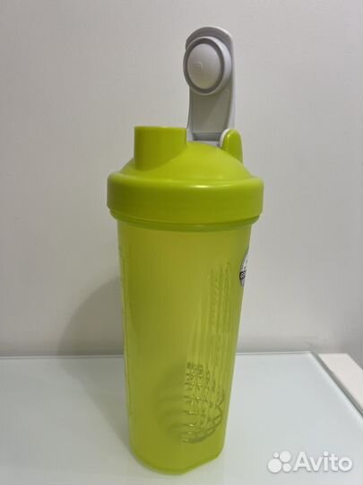 Шейкер спортивный Blender Bottle