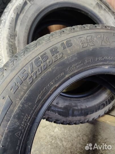 Michelin X-Ice North 2 215/65 R16