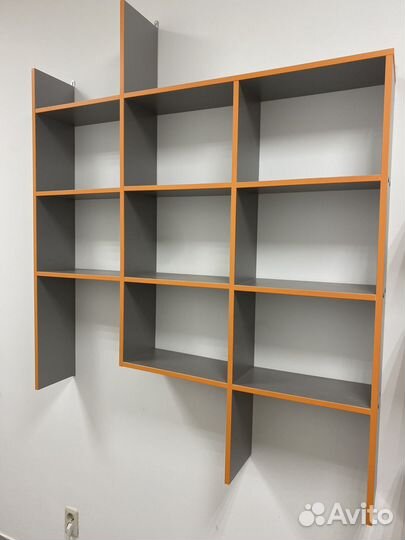 Стеллаж настенный