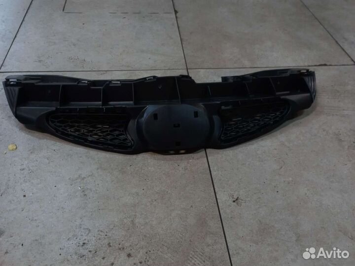 Решетка радиатора Toyota Aygo (05-г)