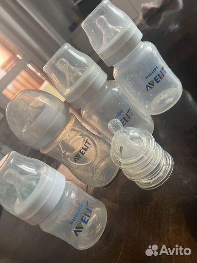 Продам бутылочки avent
