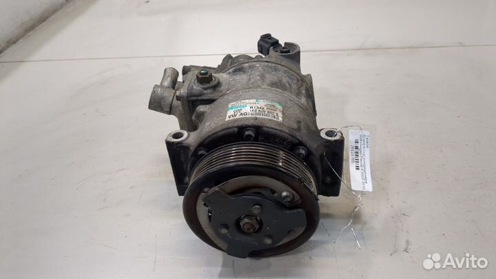 Компрессор кондиционера Volkswagen Passat 6