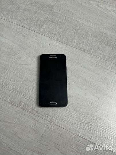 Samsung Galaxy A3 SM-A300F, 16 ГБ