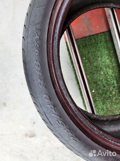 Pirelli P Zero 245/40 R18