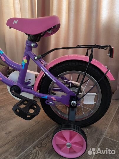 Велосипед розовый