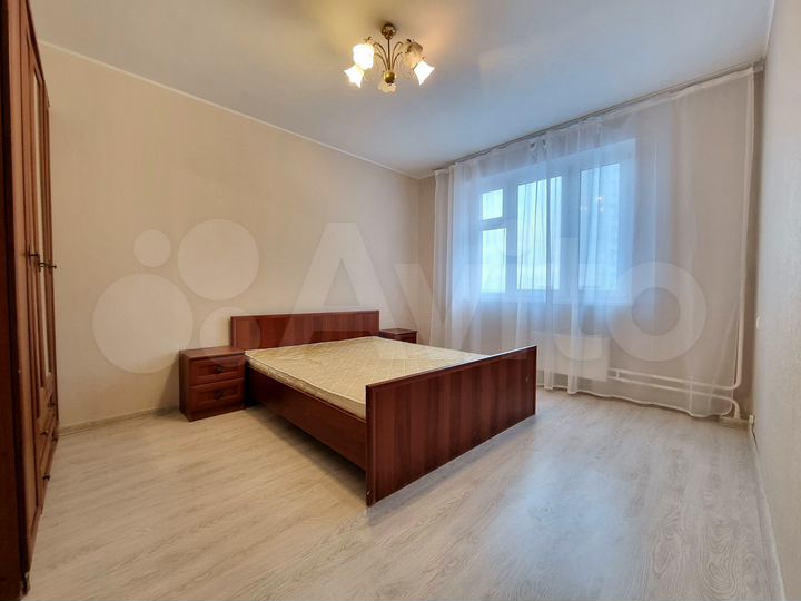 2-к. квартира, 58 м², 8/25 эт.