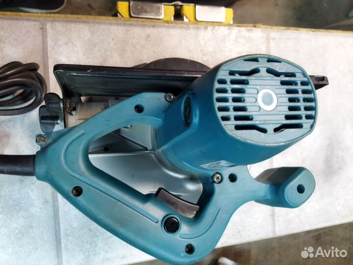 Дисковая пила makita 5604r