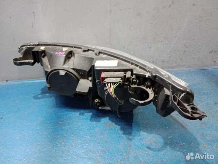 Фара ксенон правая Citroen Ds4 N