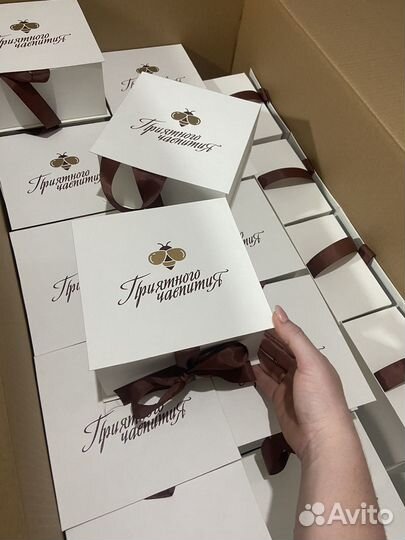 Подарочные коробки оптом