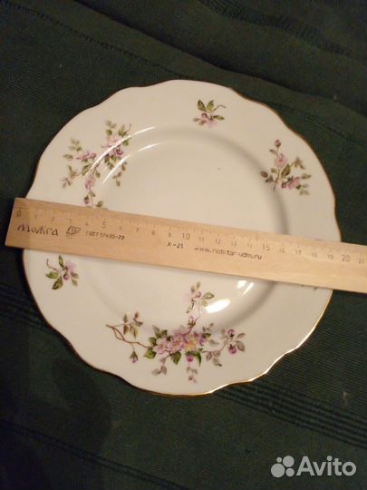 Тарелки 6 штук