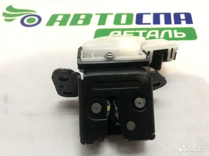 Замок багажника Mazda 3 BP PE / P5 2019