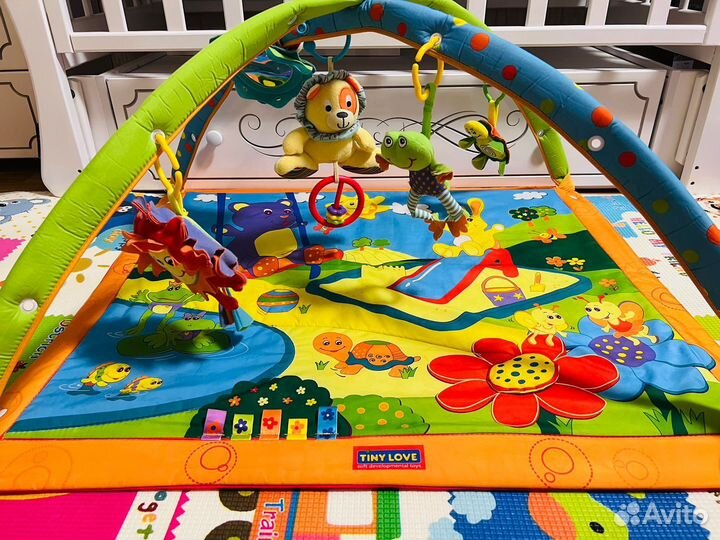 Развивающий коврик tiny love 