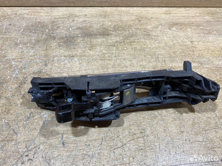 Ручка наружная Mercedes W211 R91