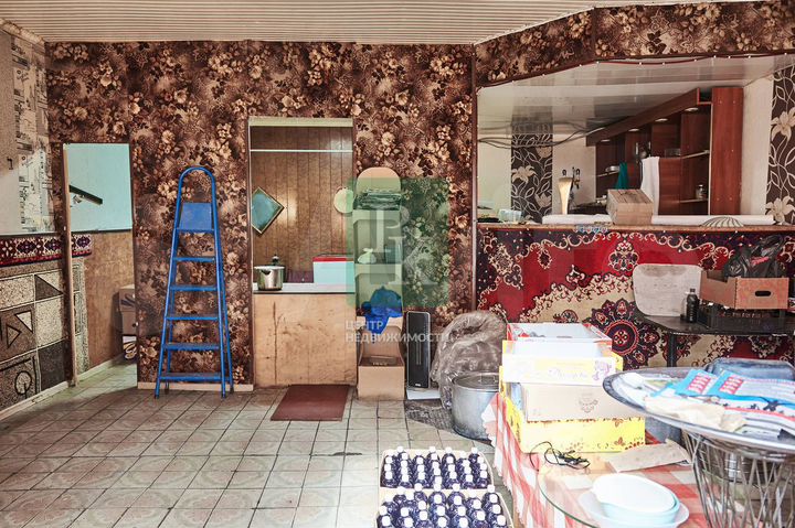 Кафе 65,7 м2 с площадкой на первой линии Коломийца