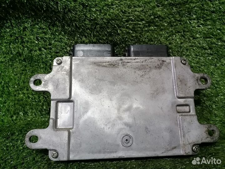 Блок управления двигателем lfbb-18-881B Mazda Axel