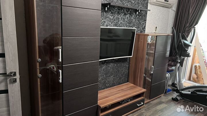 Стенка бу в хорошем состоянии