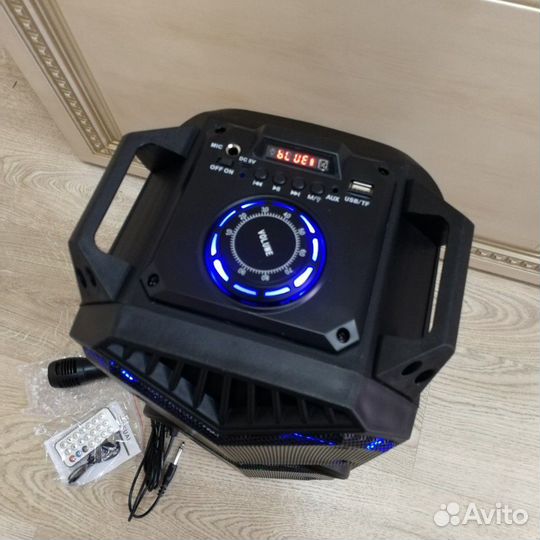 Блютуз колонка