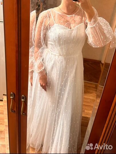 Свадебное платье новое с биркой 50 размер