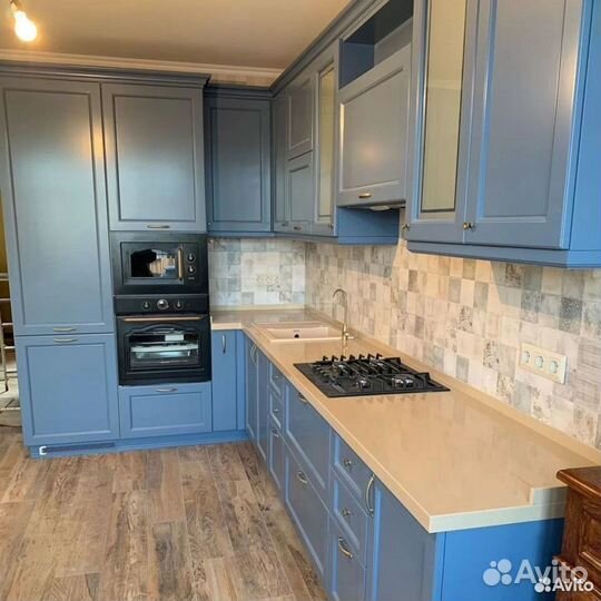 Кухня угловая новая