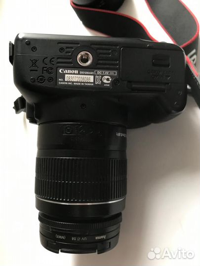 Зеркальный фотоаппарат Canon EOS100D