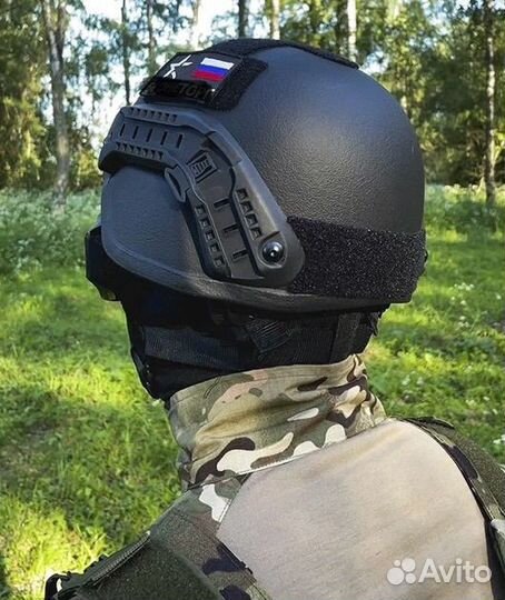 Тактический шлем с ушами