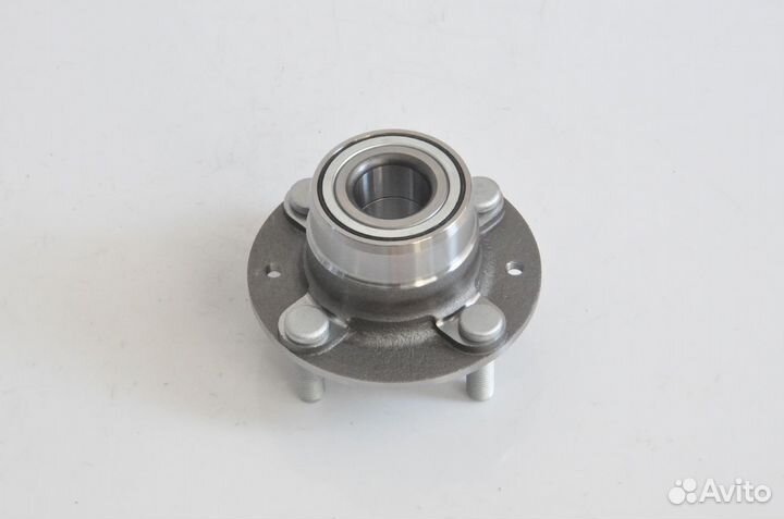 Ступица с подшипником KIA sephia/shuma 9