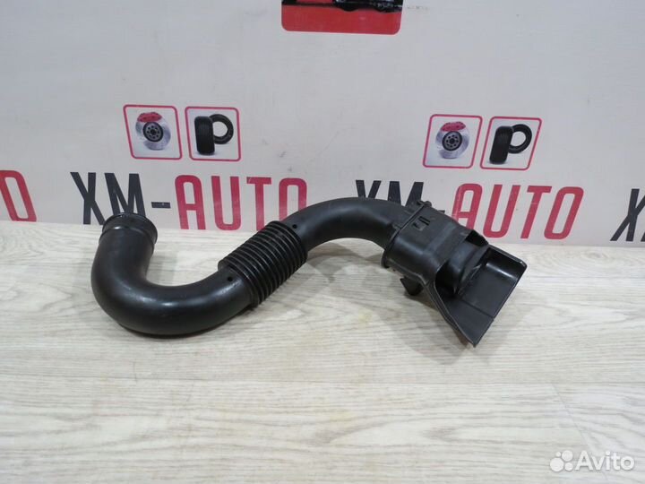 Патрубок воздушного фильтра Renault Sandero 2