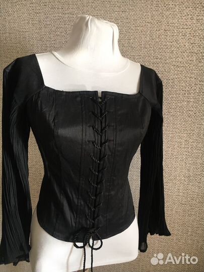 Корсетный топ