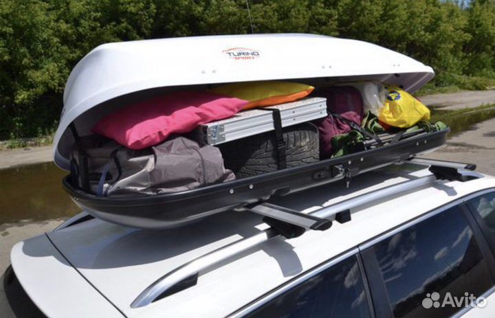 Багажник (автобокс) с дугами на крышу авто