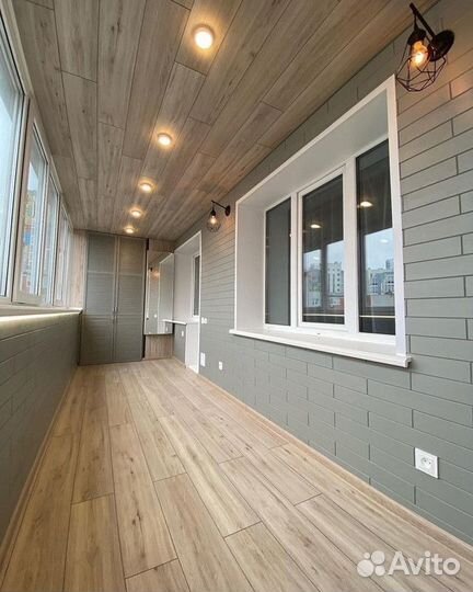 Остекление балконов и отделка / Балкон под ключ