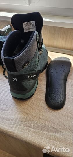 Ботинки женские зимние 39 размера