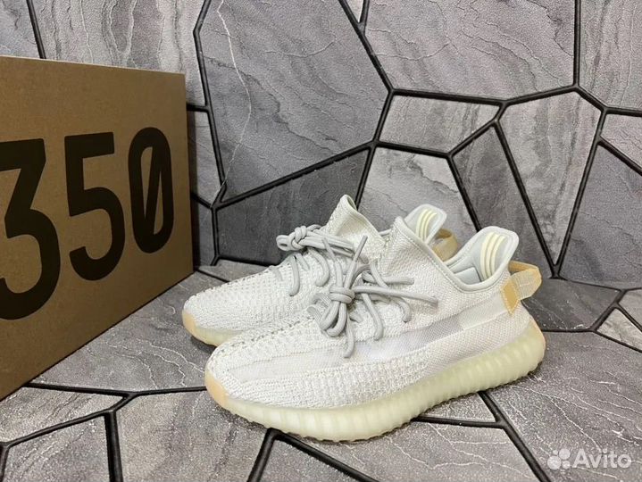 Adidas Yeezy Boost 350 (44р)