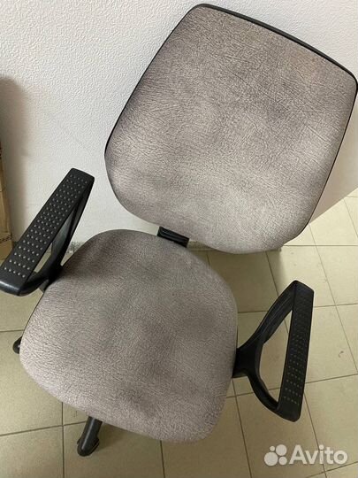 Компьютерное кресло