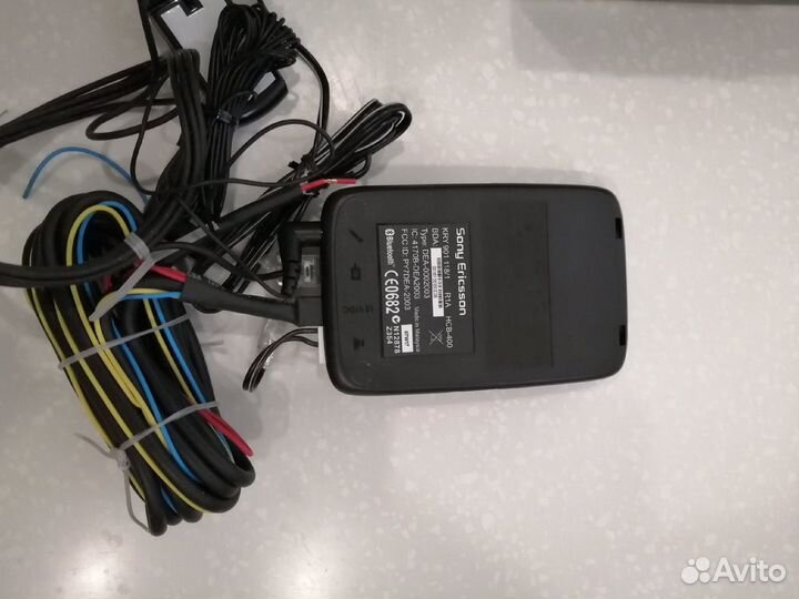 Устройство громкой связи Sony Ericsson HCB-400