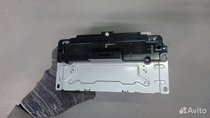 Магнитола Dodge Journey 2011, 2012