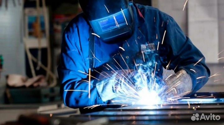 Сварщик на полуавтомат