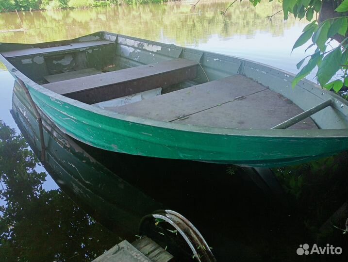 Лодка с мотором