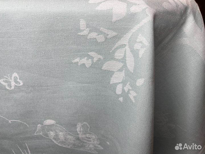 Скатерти кролики жаккард W.Sonoma