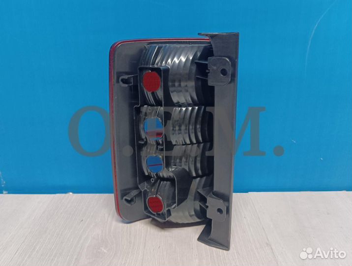 Фонарь правый задний в крыло