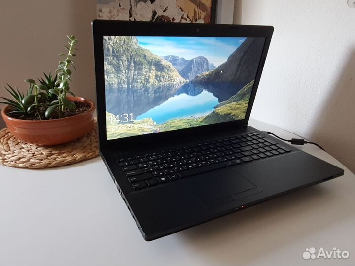 Широкоформатный 15.6 Lenovo на 4-ядерном амd A4