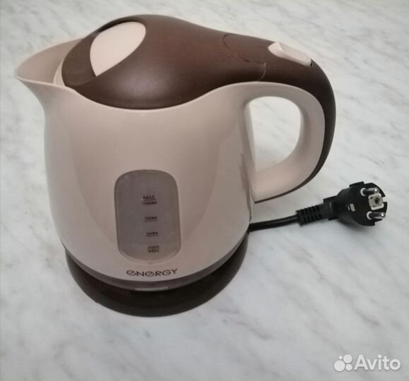 Чайник электрический бу, на 1 л