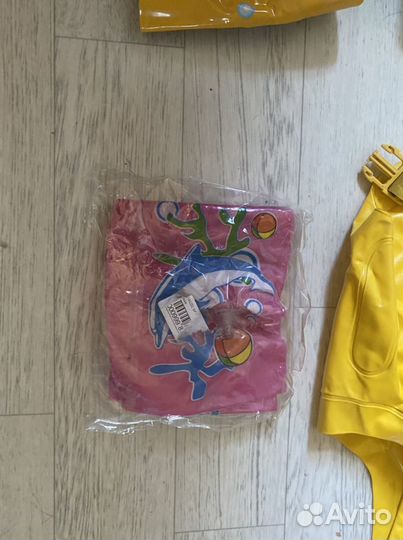 Жилет и рукава для купания