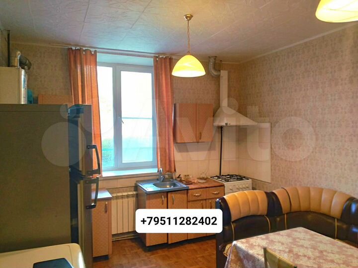 2-к. квартира, 90 м², 1/2 эт.