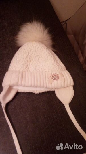 Теплая зимняя шапка